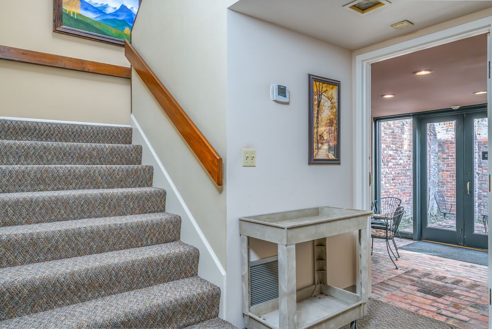 25 S Court St, Montgomery, AL 36104